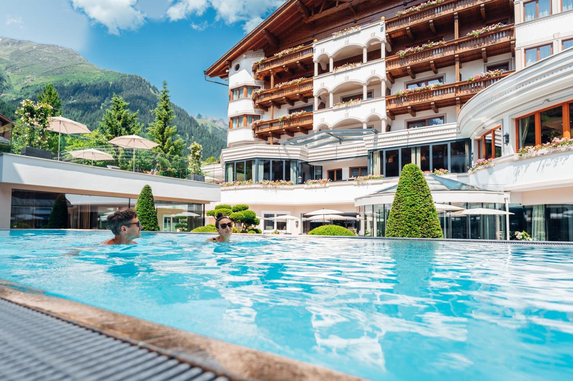 Trofana Royal 5 Hotel Ischgl Exterior photo