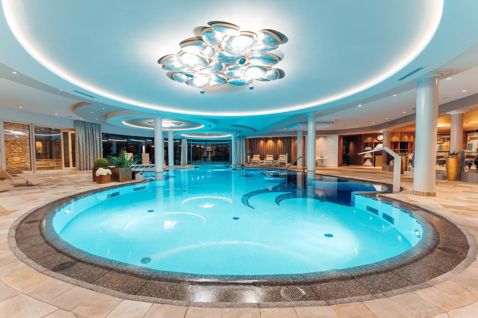 Trofana Royal 5 Hotel Ischgl Exterior photo